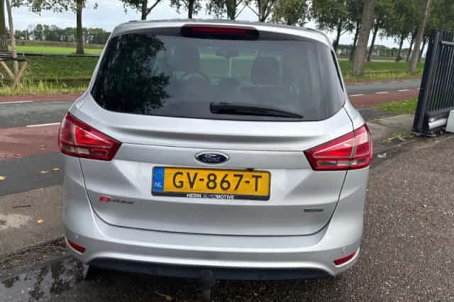 Ford B-Max (2015) thumbnail 5