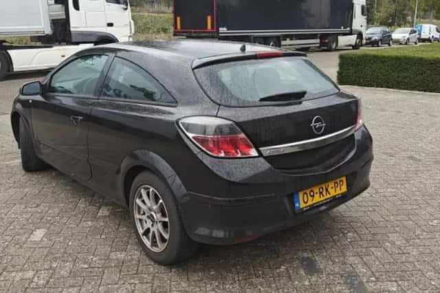 Opel Astra (2005) thumbnail 5