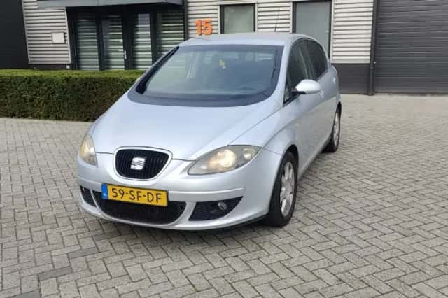 SEAT Toledo (2005) thumbnail 2