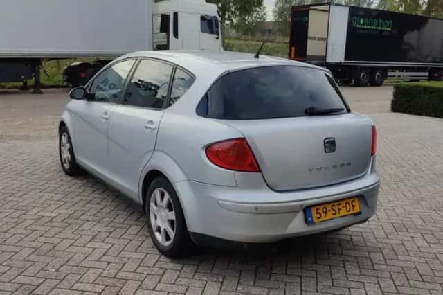 SEAT Toledo (2005) thumbnail 6
