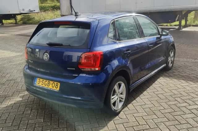 Volkswagen Polo (2013) thumbnail 3