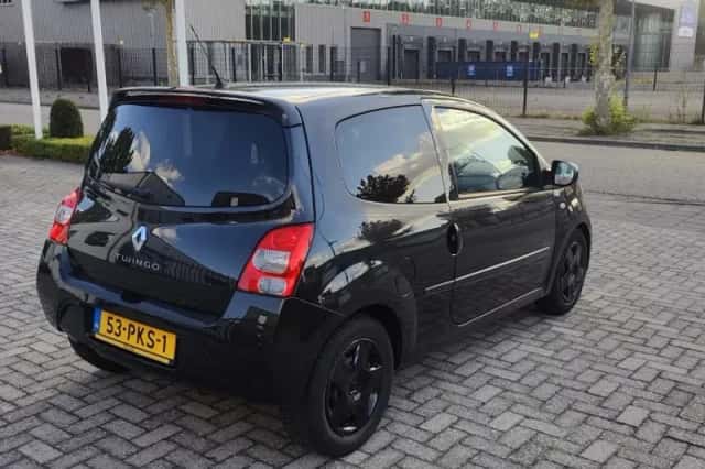 Renault Twingo (2011) thumbnail 4