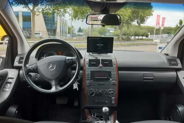 Mercedes-Benz A-Klasse (2006) thumbnail 3