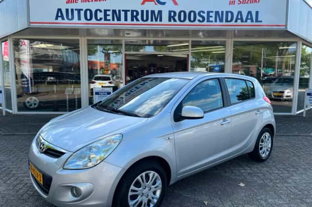 Hyundai i20 (2010) thumbnail 1