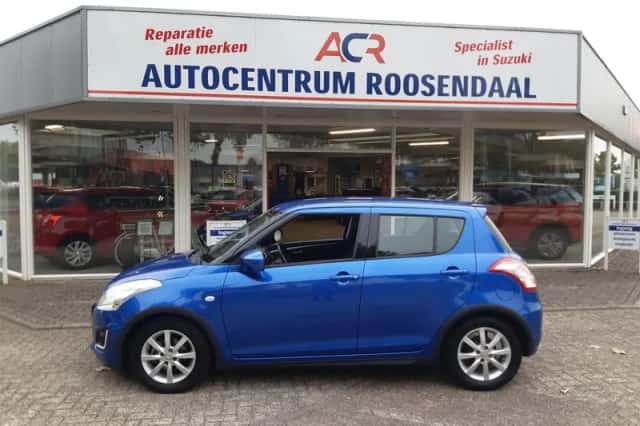 Suzuki Swift (2017) thumbnail 2