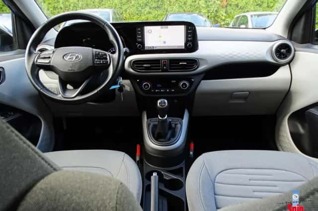 Hyundai i10 (2020) thumbnail 3