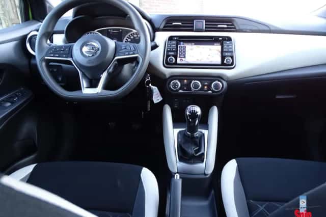 Nissan Micra (2017) thumbnail 3
