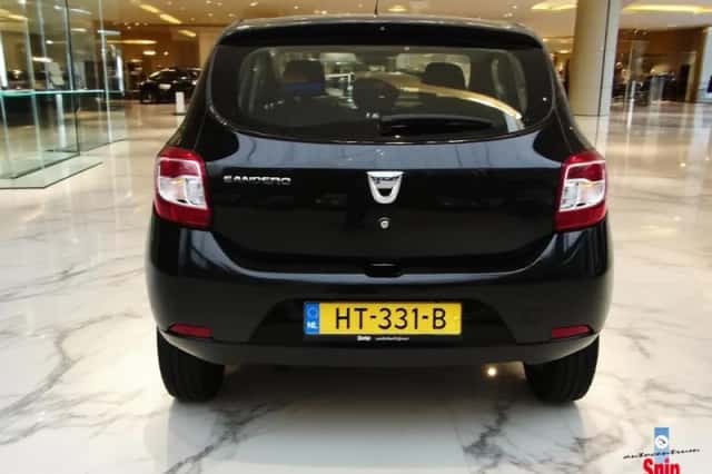 Dacia Sandero (2016) thumbnail 2