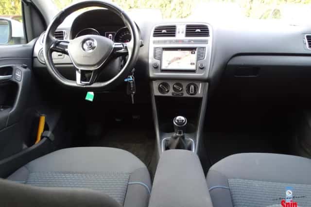 Volkswagen Polo (2017) thumbnail 3