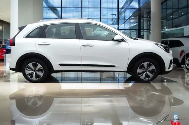 Kia Niro (2021) thumbnail 4