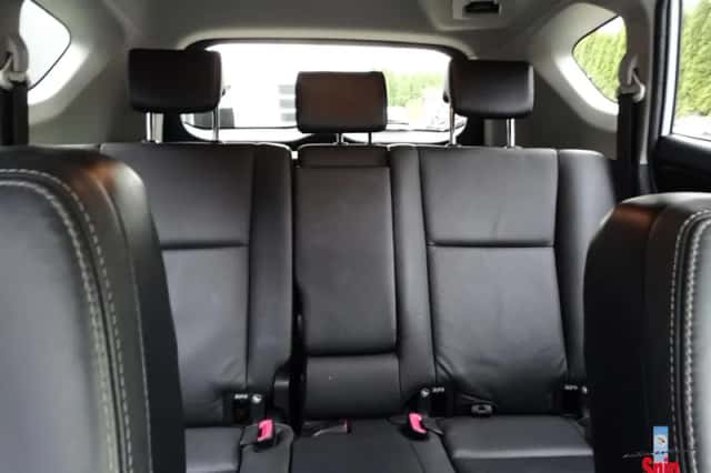 Toyota RAV4 (2015) thumbnail 5