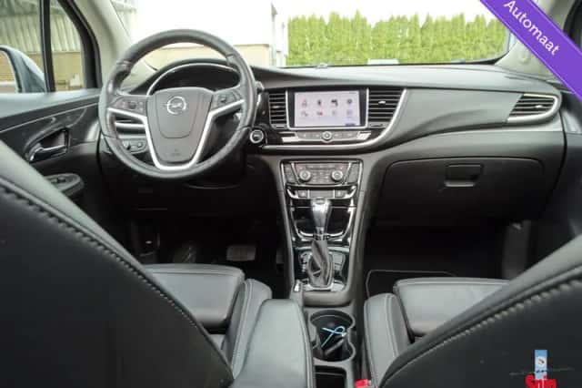 Opel Mokka (2017) thumbnail 3