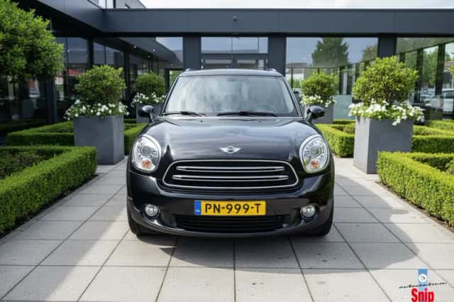 MINI Countryman (2014) thumbnail 1