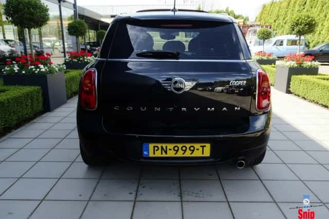 MINI Countryman (2014) thumbnail 2