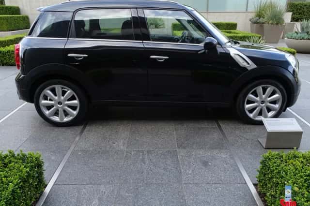 MINI Countryman (2014) thumbnail 5