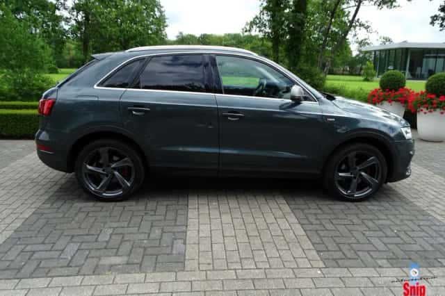 Audi Q3 (2017) thumbnail 4