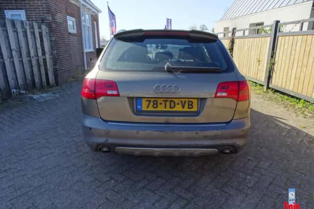 Audi A6 Allroad (2006) thumbnail 2