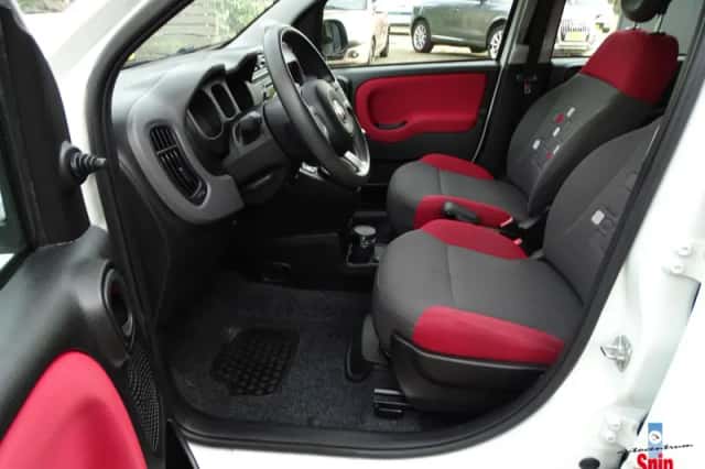Fiat Panda (2017) thumbnail 5