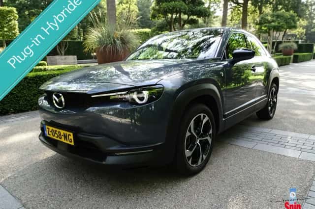 Mazda MX-30 (2024) thumbnail 1