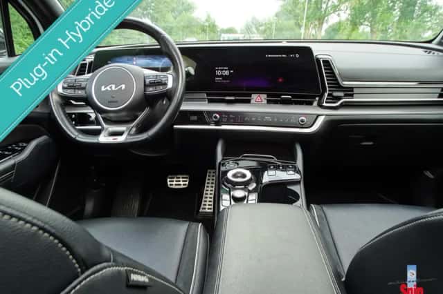 Kia Sportage (2022) thumbnail 3