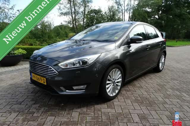 Ford Focus (2017) thumbnail 1
