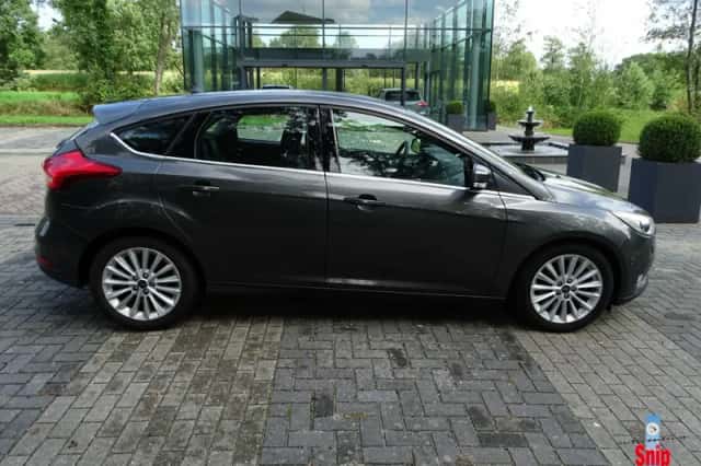 Ford Focus (2017) thumbnail 4
