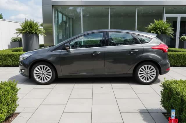 Ford Focus (2017) thumbnail 6
