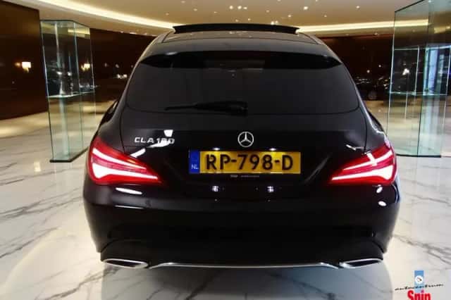 Mercedes-Benz CLA-Klasse (2018) thumbnail 2
