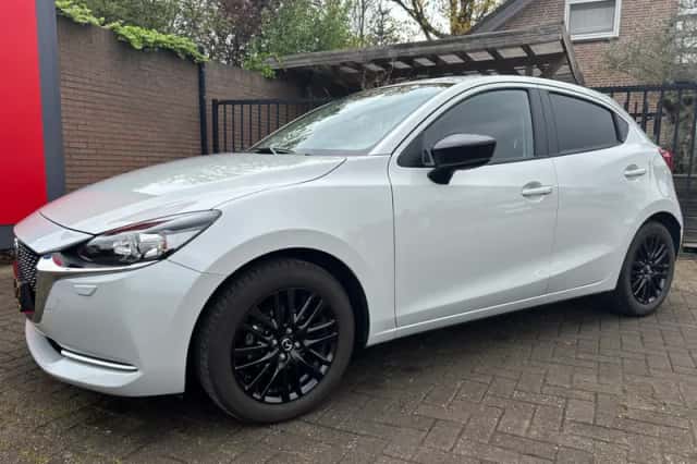 Mazda 2 (2022) thumbnail 1