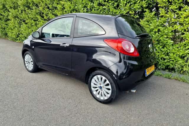 Ford Ka (2011) thumbnail 4