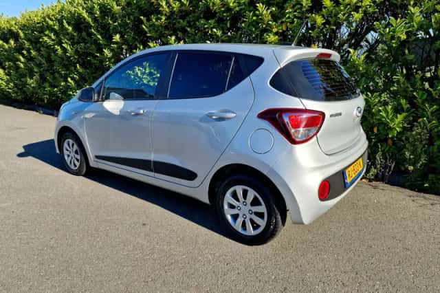 Hyundai i10 (2018) thumbnail 4
