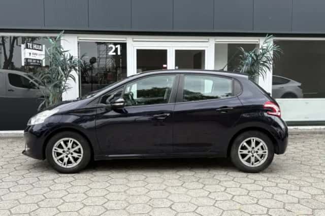 Peugeot 208 (2014) thumbnail 3