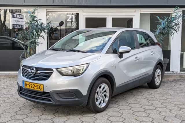 Opel Crossland X (2017) thumbnail 1