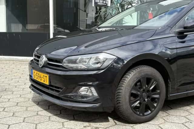 Volkswagen Polo (2019) thumbnail 3