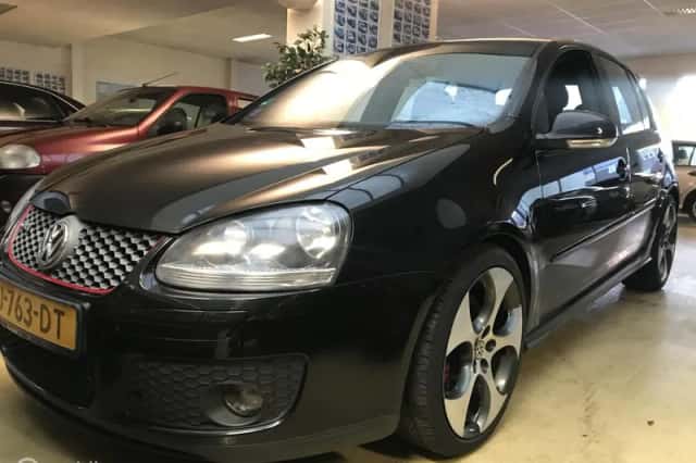 Volkswagen Golf (2005) thumbnail 1