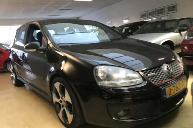 Volkswagen Golf (2005) thumbnail 2