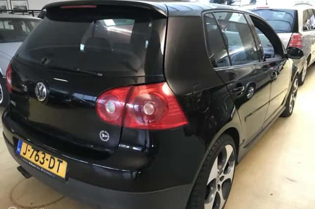 Volkswagen Golf (2005) thumbnail 5
