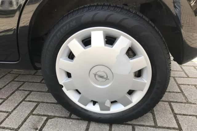 Opel Agila (2002) thumbnail 4