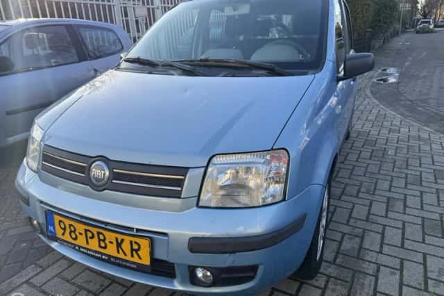 Fiat Panda (2004) thumbnail 1