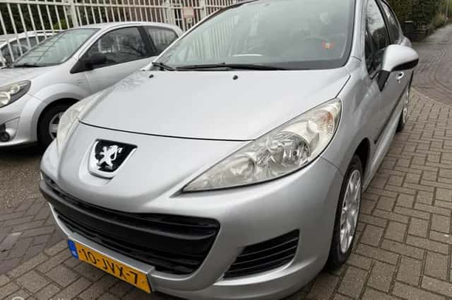 Peugeot 207 (2009) thumbnail 1