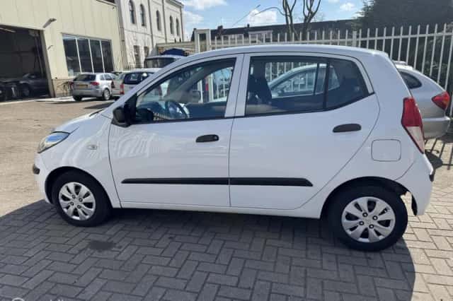 Hyundai i10 (2010) thumbnail 6