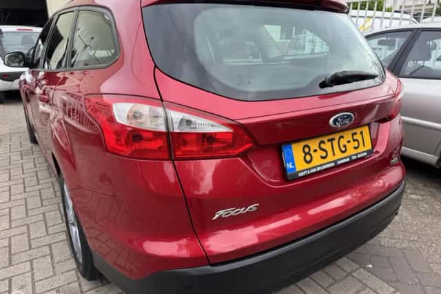Ford Focus (2013) thumbnail 5