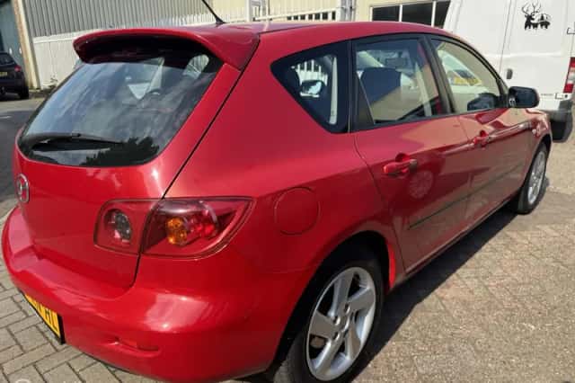 Mazda 3 (2005) thumbnail 3