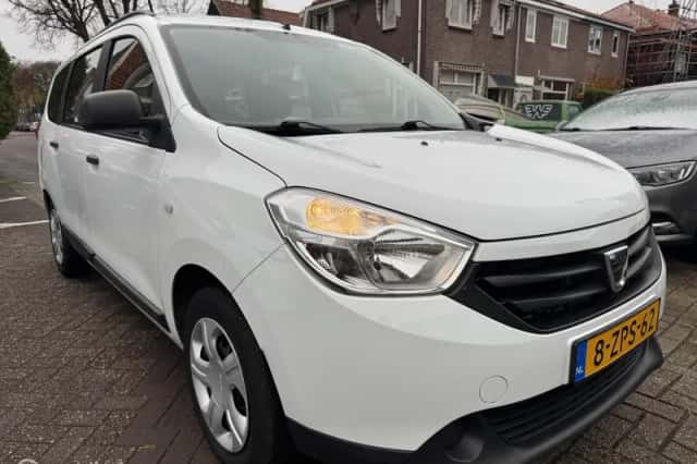 Dacia Lodgy (2015) thumbnail 2