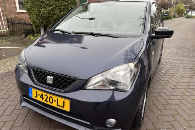 SEAT Mii (2012) thumbnail 1