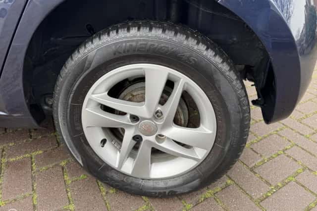 SEAT Mii (2012) thumbnail 5