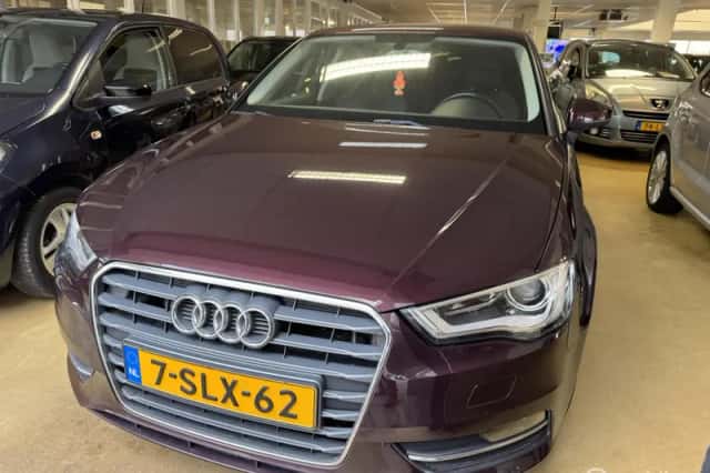 Audi A3 (2013) thumbnail 1