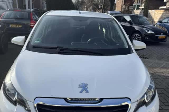 Peugeot 108 (2016) thumbnail 3