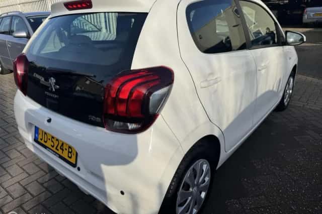 Peugeot 108 (2016) thumbnail 4