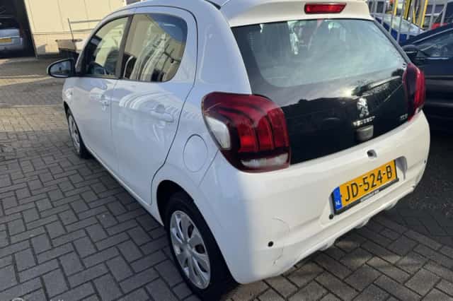 Peugeot 108 (2016) thumbnail 5